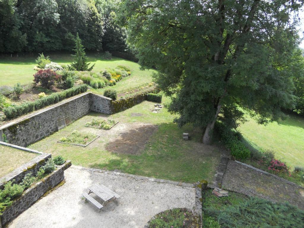 Chateau De La Moissetie Aurillac Room photo